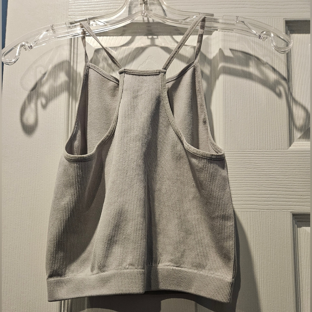 Kimberly Ribbed Cropped Top - Picture 2 of 3